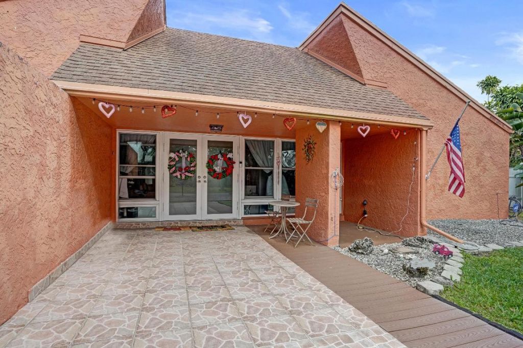 9471 SW 49th Place, Cooper City, FL 33328 Photo