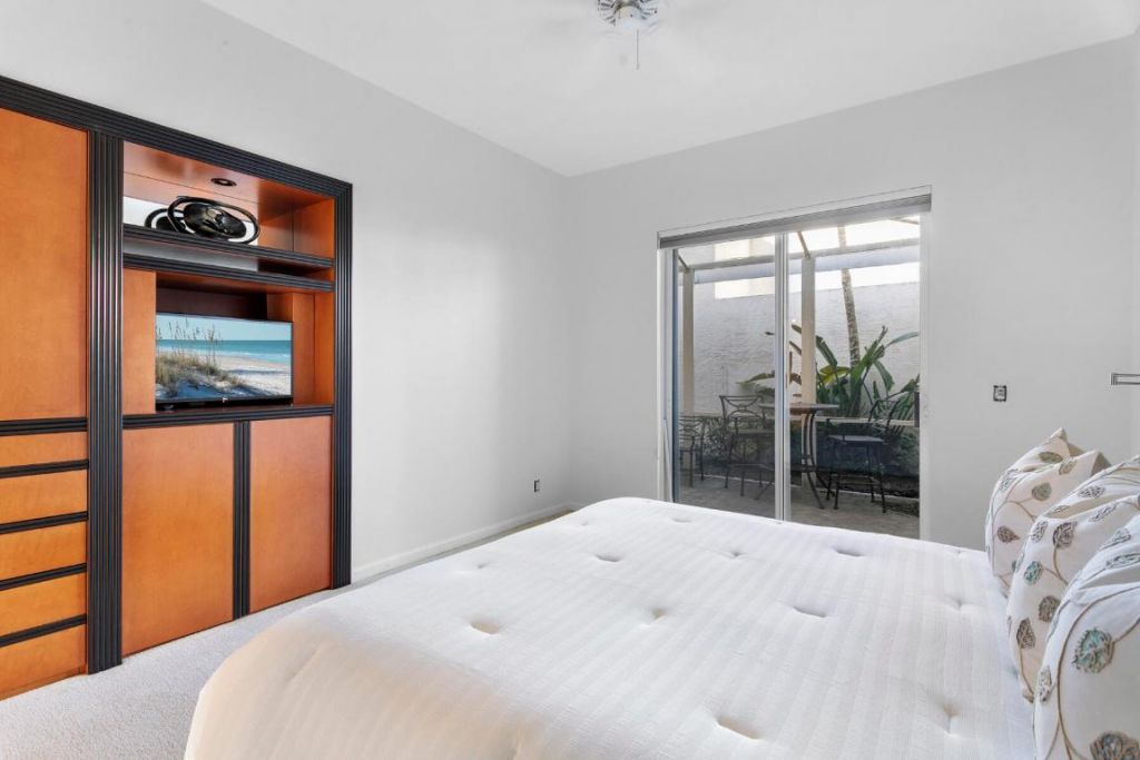 7701 Cardinal Court, West Palm Beach, FL 33412 Photo