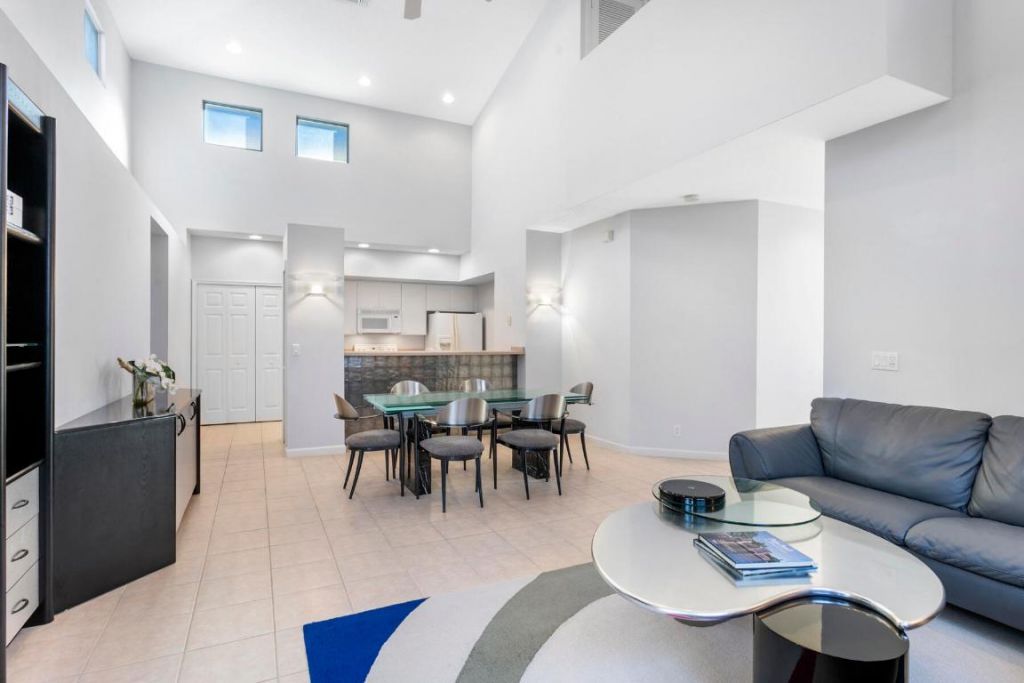 7701 Cardinal Court, West Palm Beach, FL 33412 Photo