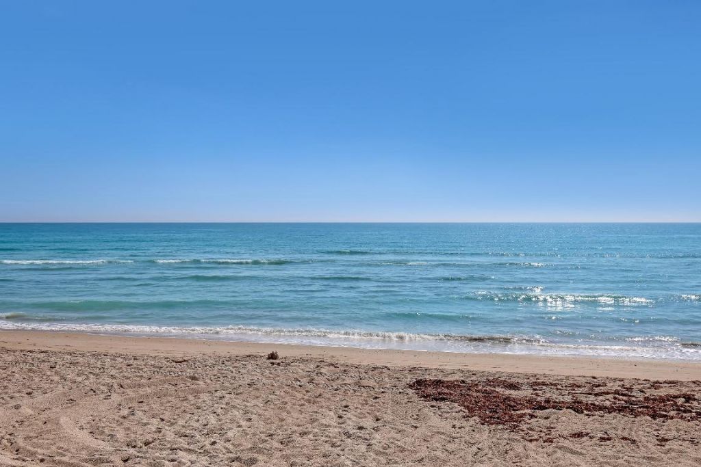 7430 S Ocean Drive, Unit B-818, Jensen Beach, FL 34957 Photo