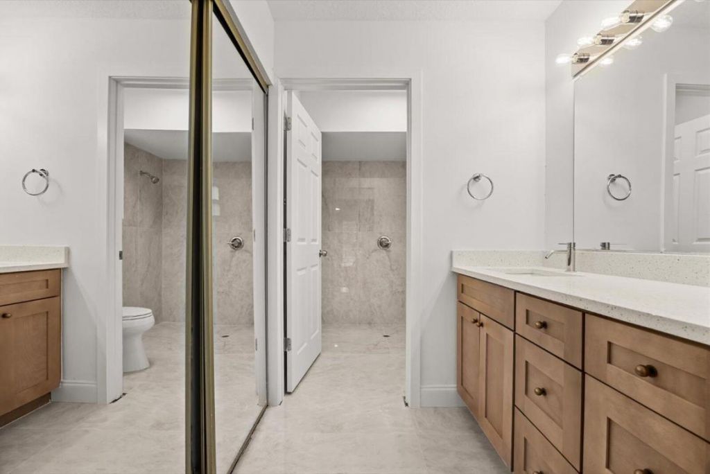 218 Las Palmas Street, Royal Palm Beach, FL 33411 Photo