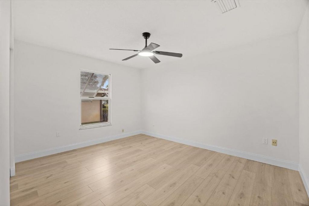 218 Las Palmas Street, Royal Palm Beach, FL 33411 Photo