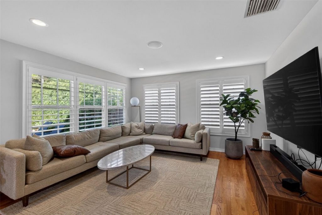 1001 SE 10th Street, Fort Lauderdale, FL 33316 Photo