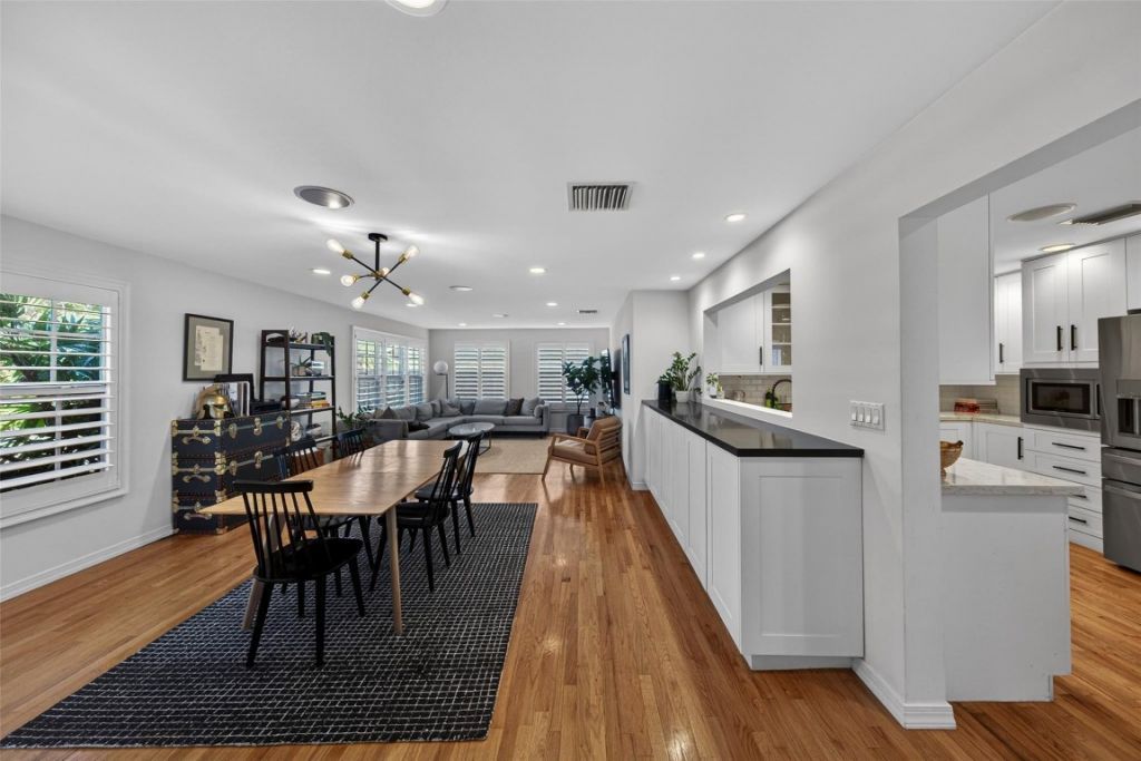 1001 SE 10th Street, Fort Lauderdale, FL 33316 Photo