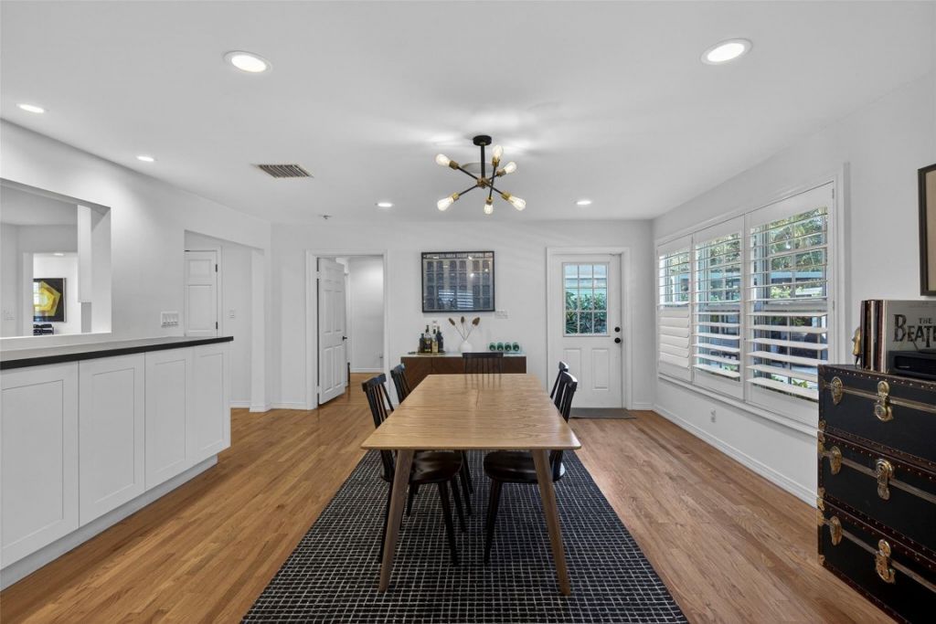 1001 SE 10th Street, Fort Lauderdale, FL 33316 Photo