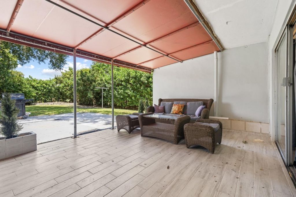 6375 SW 29th Street, Miami, FL 33155 Photo