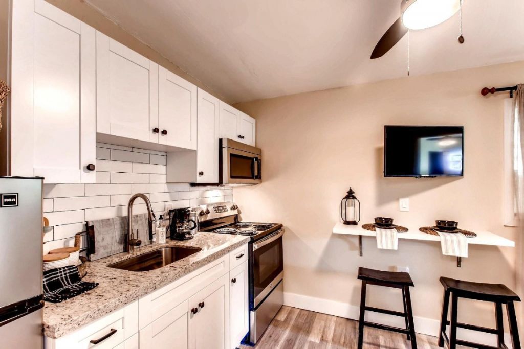 6375 SW 29th Street, Miami, FL 33155 Photo