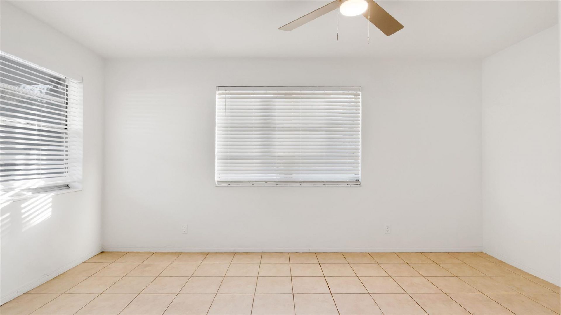 709 SE 15th Street, Unit 1, Fort Lauderdale, FL 33316 Photo