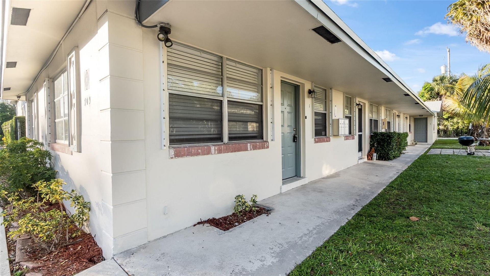 709 SE 15th Street, Unit 1, Fort Lauderdale, FL 33316 Photo