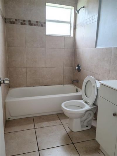 736 NW 2nd Avenue, Fort Lauderdale, FL 33311 Photo