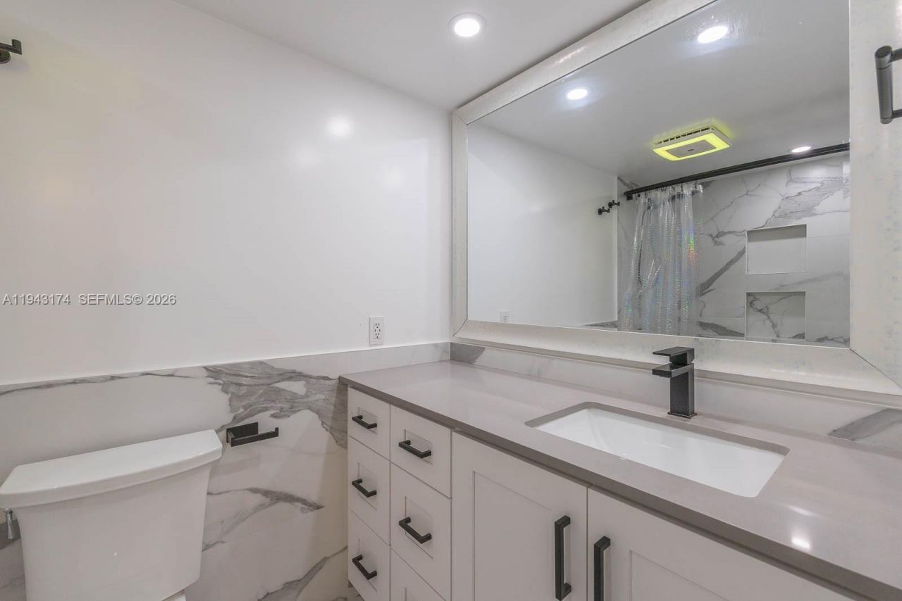 20291 NE 30th Ave , Unit PH08, Aventura, FL 33180 Photo