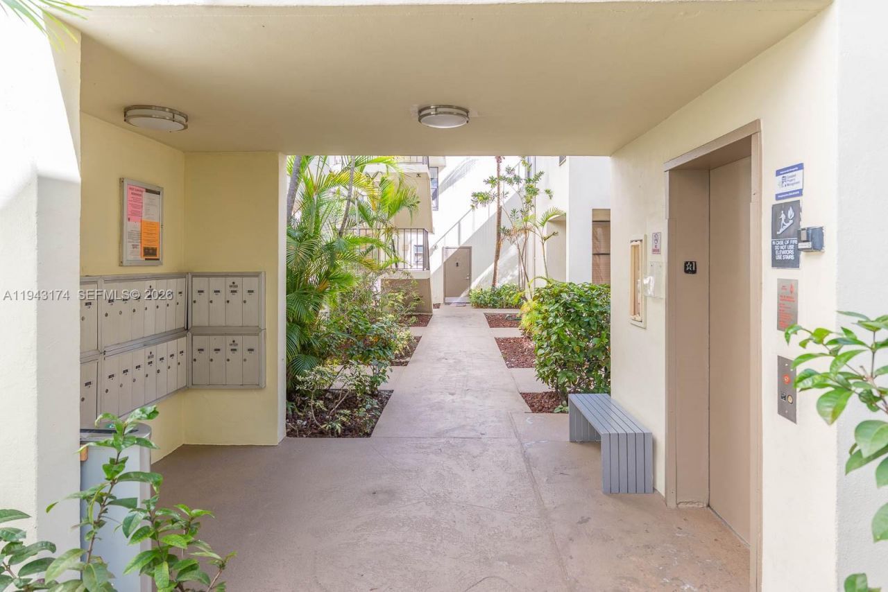 20291 NE 30th Ave , Unit PH08, Aventura, FL 33180 Photo