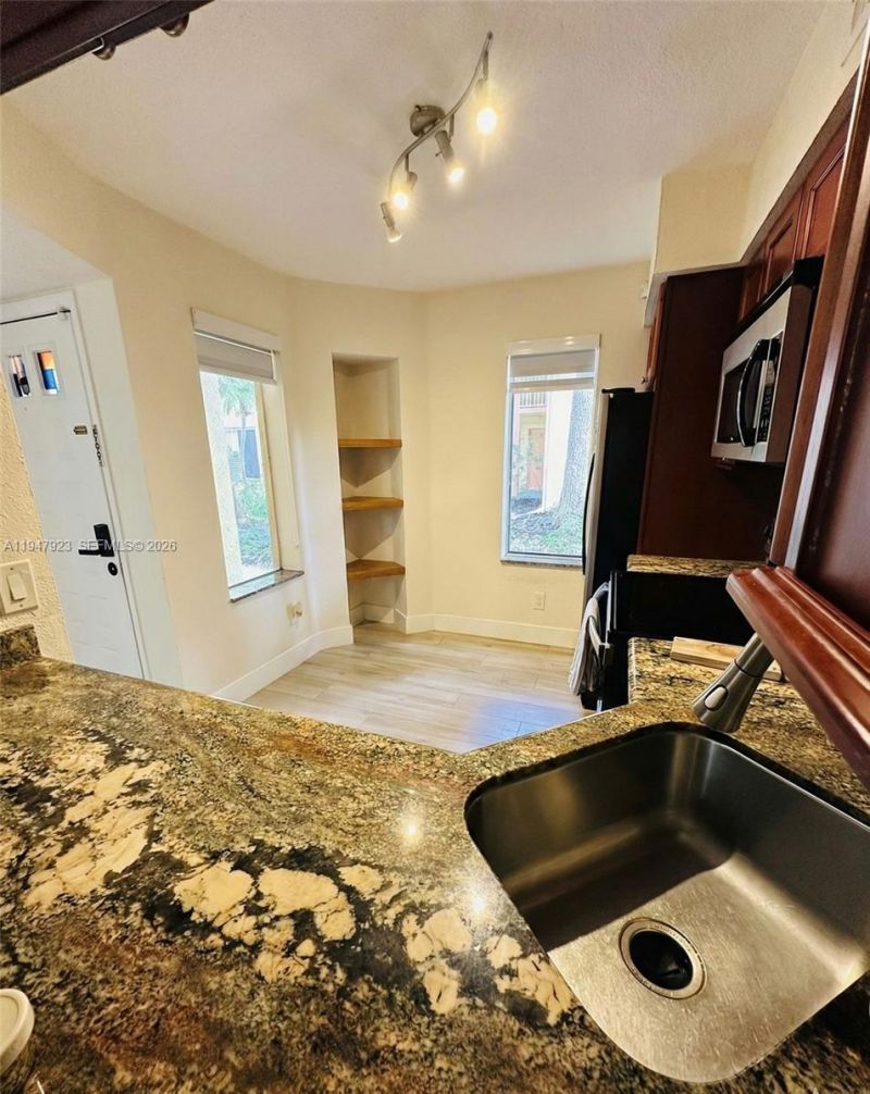 1190 Coral Club Dr, Unit 1190, Coral Springs, FL 33071 Photo