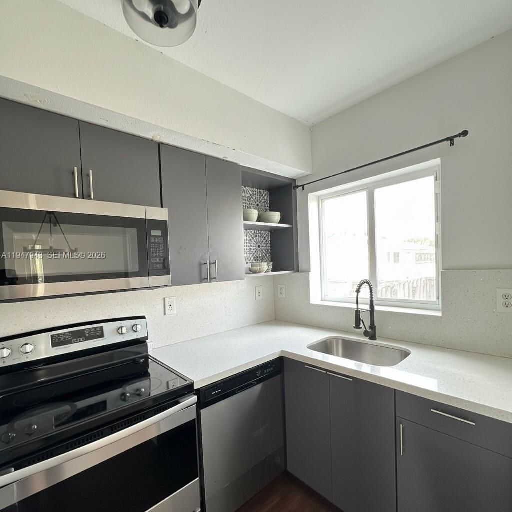 415 NW 84th St, Unit 415, Miami, FL 33150 Photo