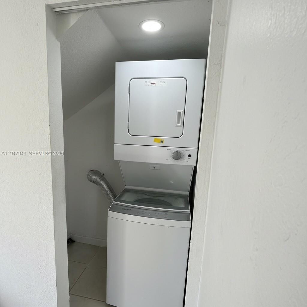 415 NW 84th St, Unit 415, Miami, FL 33150 Photo