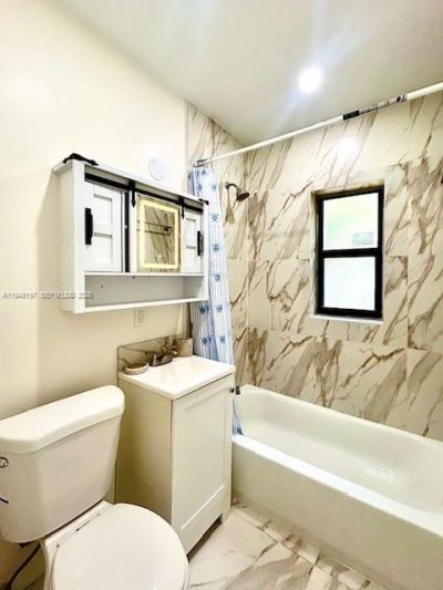 832 NW 16th Ter, Fort Lauderdale, FL 33311 Photo