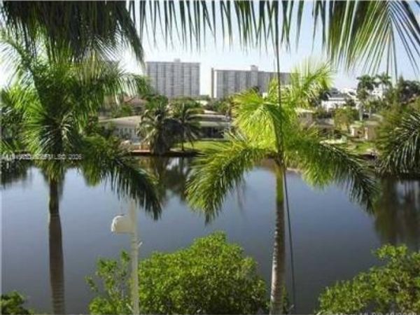 16500 Collins Ave, Unit 254, Sunny Isles Beach, FL 33160