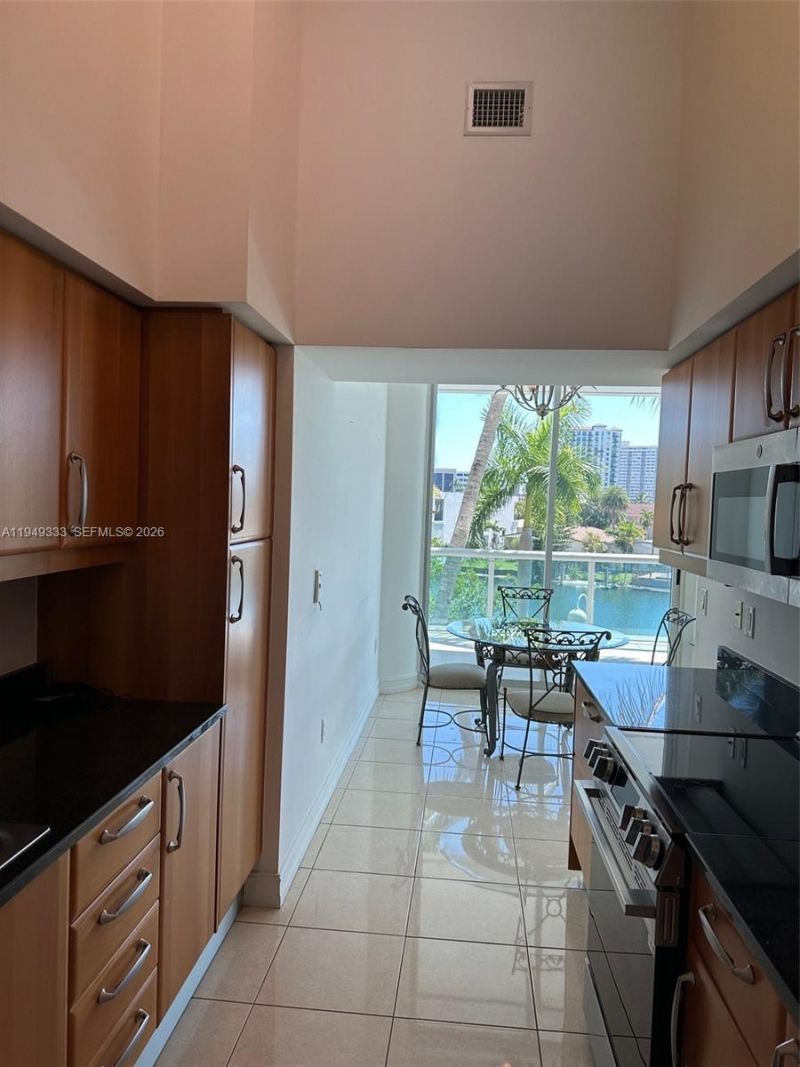 16500 Collins Ave, Unit 254, Sunny Isles Beach, FL 33160 Photo