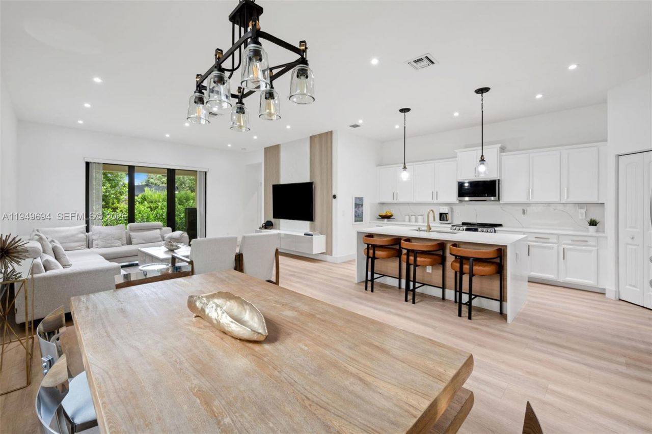 4806 Conifer Ct , Greenacres, FL 33463 Photo