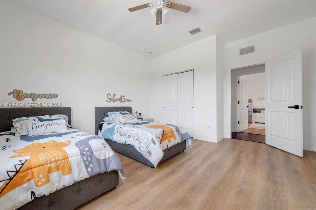 4806 Conifer Ct , Greenacres, FL 33463 Photo