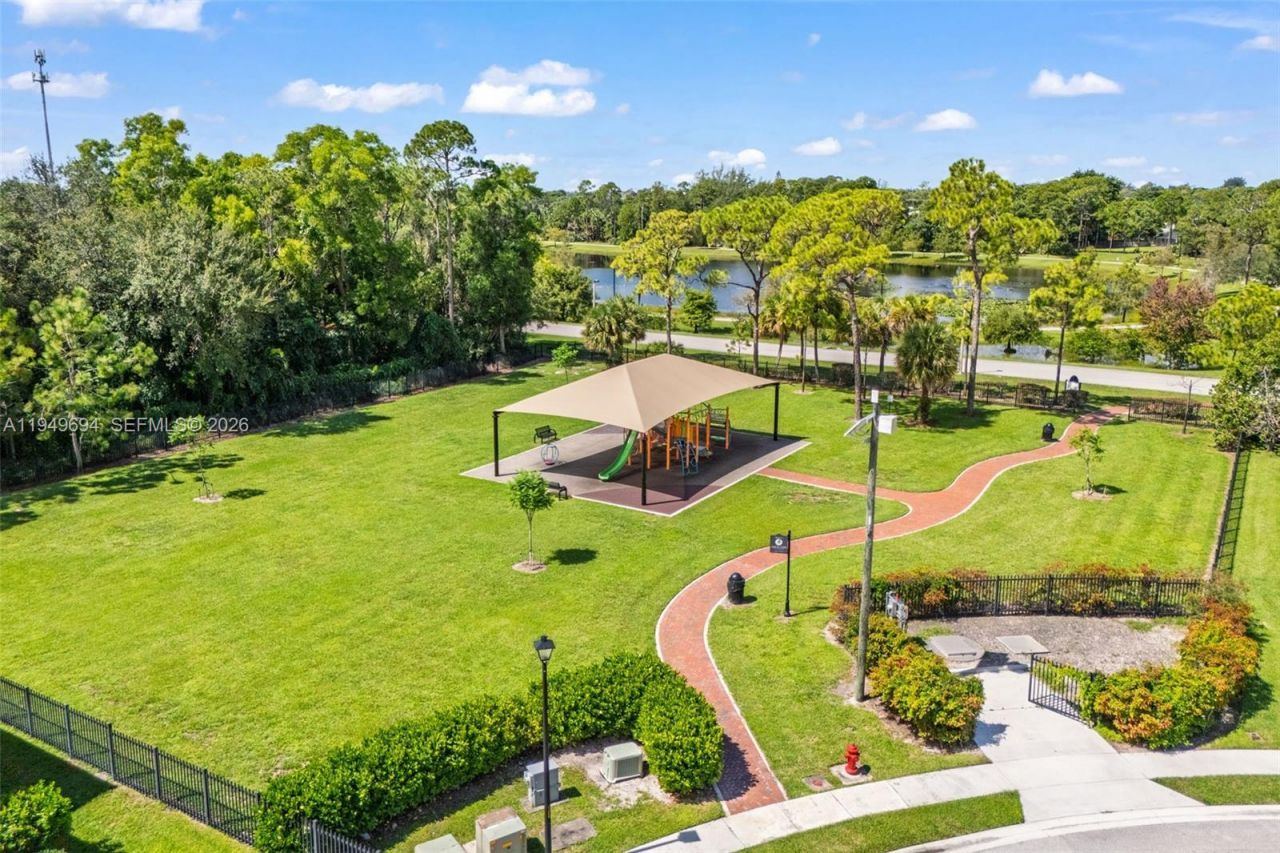 4806 Conifer Ct , Greenacres, FL 33463 Photo