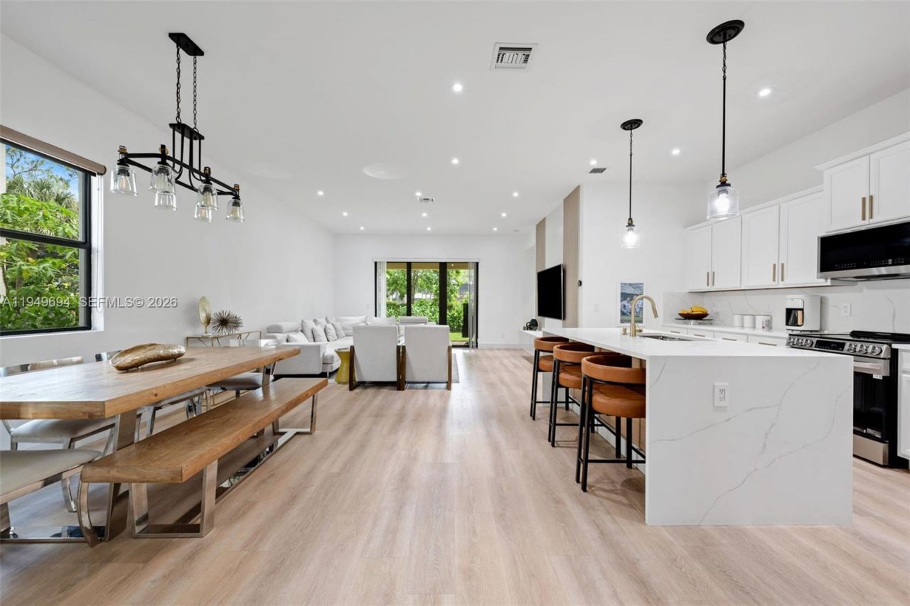 4806 Conifer Ct , Greenacres, FL 33463 Photo