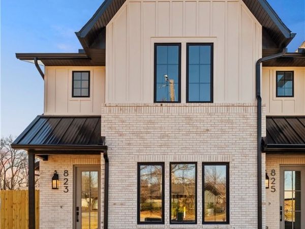 823 NW 14th Street, Bentonville, AR 72712
