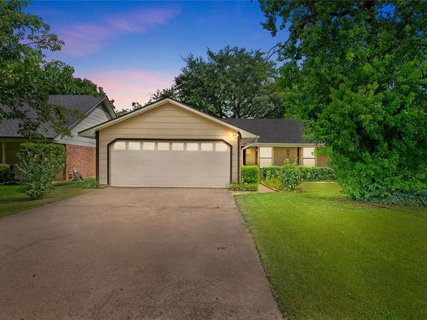 2526 Downs Circle, Bossier City, LA 71111