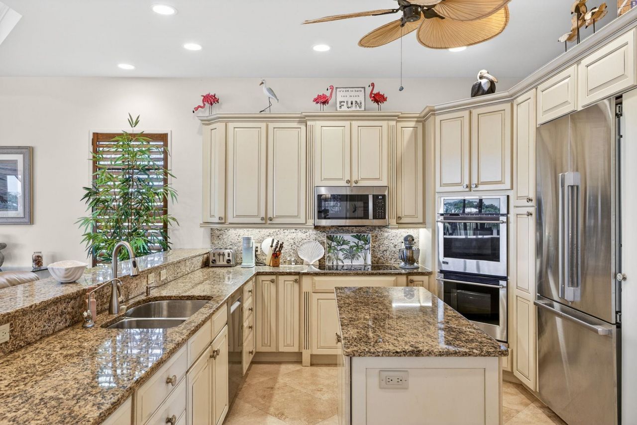 1490 Middle Gulf Dr, Sanibel, FL 33957 Photo