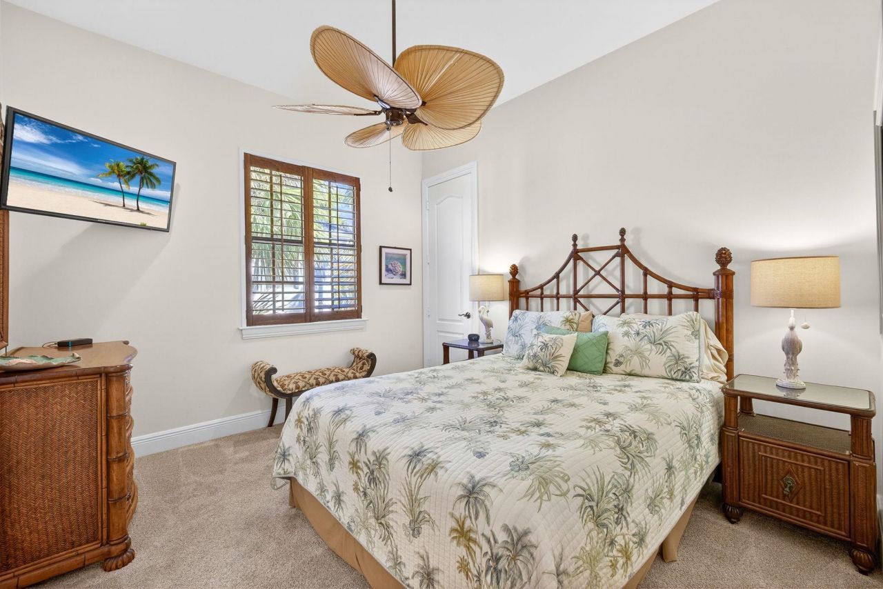 1490 Middle Gulf Dr, Sanibel, FL 33957 Photo