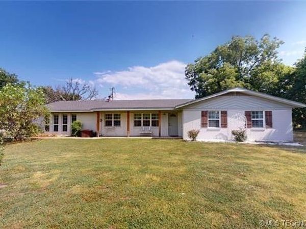16712 County Road 1580 , Ada, OK 74820