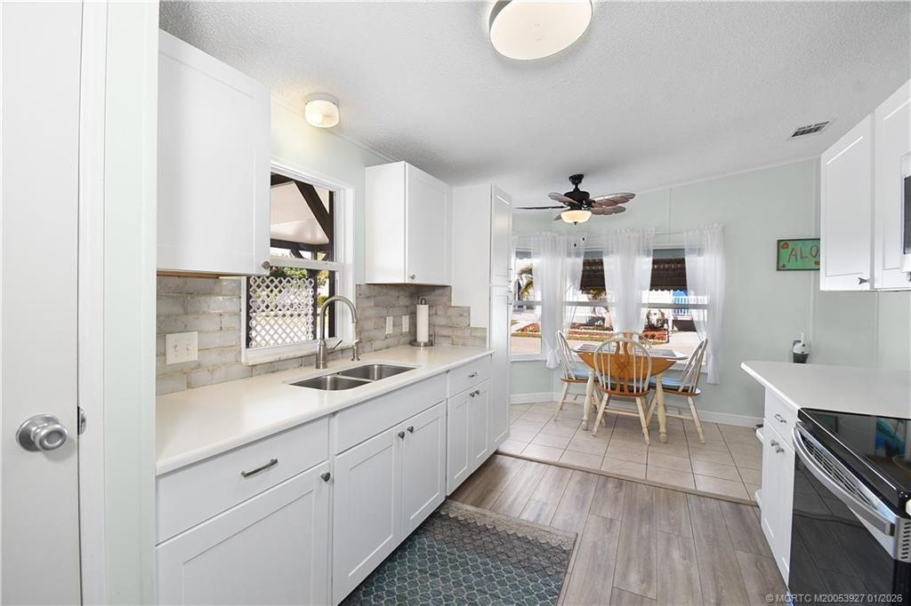 471 Ann Marie Circle, Port Saint Lucie, FL 34952 Photo