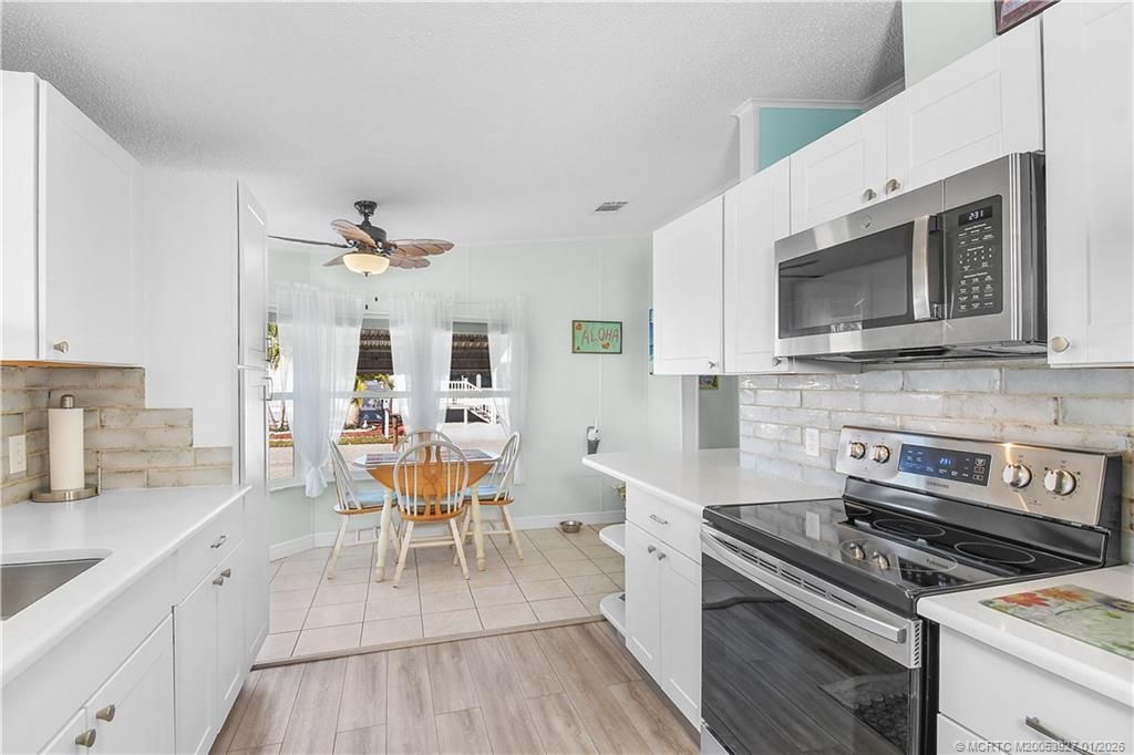 471 Ann Marie Circle, Port Saint Lucie, FL 34952 Photo