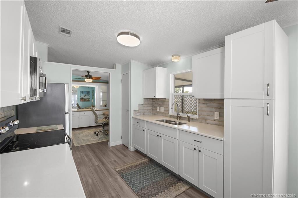 471 Ann Marie Circle, Port Saint Lucie, FL 34952 Photo