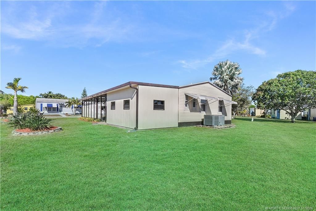 471 Ann Marie Circle, Port Saint Lucie, FL 34952 Photo