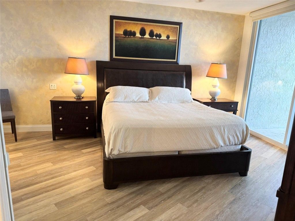 3100 N Ocean Boulevard, Unit 1005, Fort Lauderdale, FL 33308 Photo