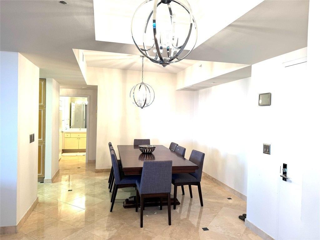 3100 N Ocean Boulevard, Unit 1005, Fort Lauderdale, FL 33308 Photo