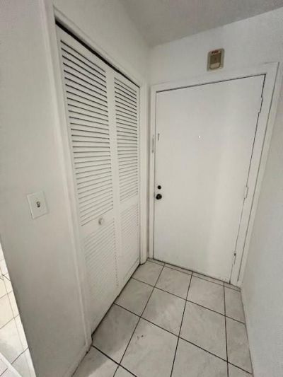 1950 N Andrews Avenue, Unit 210D, Fort Lauderdale, FL 33311 Photo
