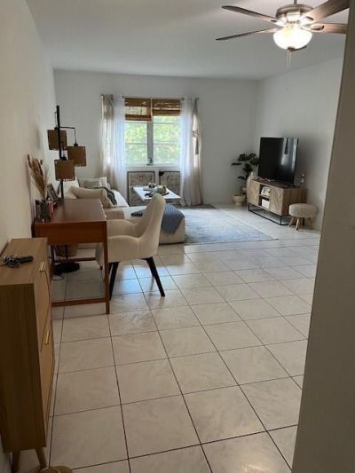 1950 N Andrews Avenue, Unit 210D, Fort Lauderdale, FL 33311 Photo