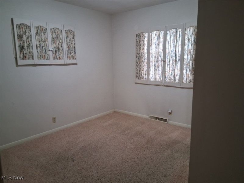 2770 Franwae SW, Warren, OH 44481 Photo 10