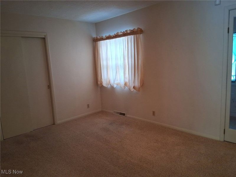 2770 Franwae SW, Warren, OH 44481 Photo 14