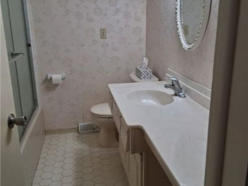 2770 Franwae SW, Warren, OH 44481 Photo 16