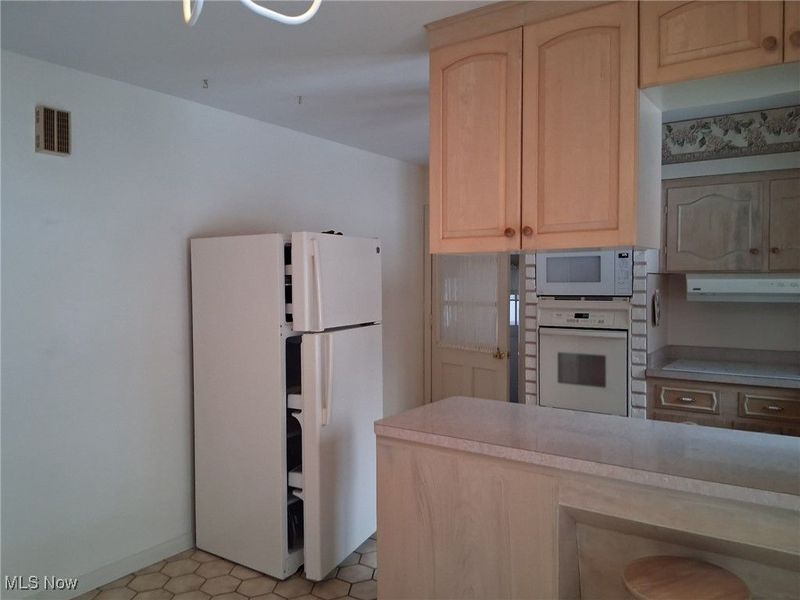 2770 Franwae SW, Warren, OH 44481 Photo 6