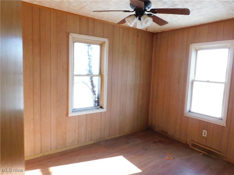 352 S Ridge Road E, Conneaut, OH 44030 Photo 12