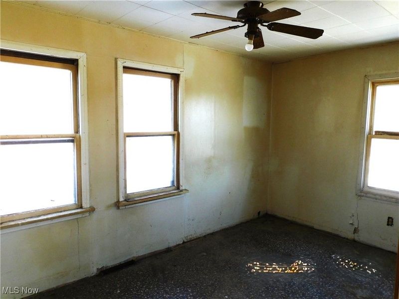 352 S Ridge Road E, Conneaut, OH 44030 Photo 14