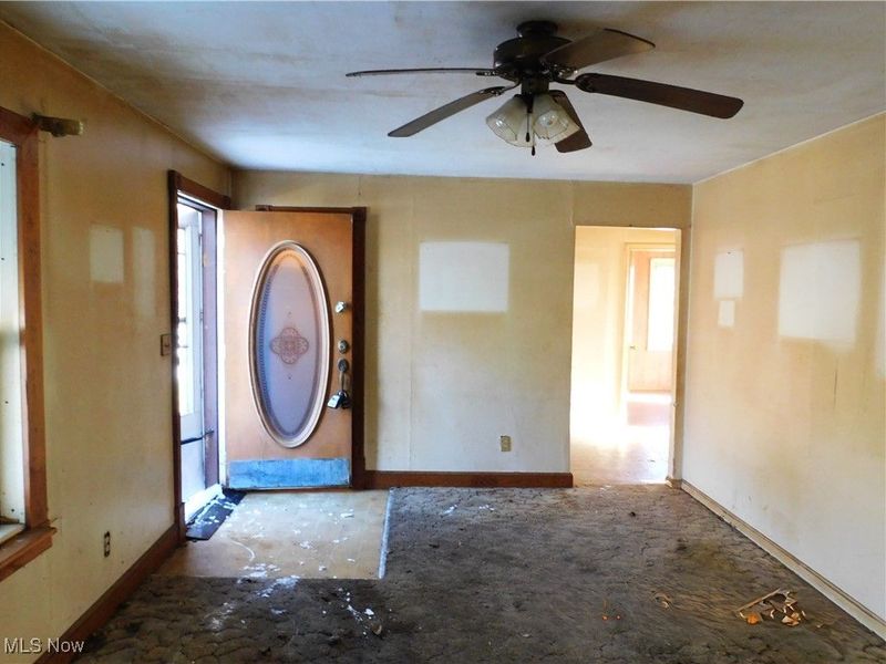 352 S Ridge Road E, Conneaut, OH 44030 Photo 7