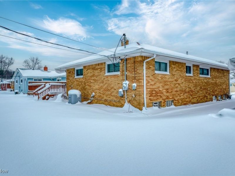 23637 Shurmer Drive, Warrensville Heights, OH 44128 Photo 35