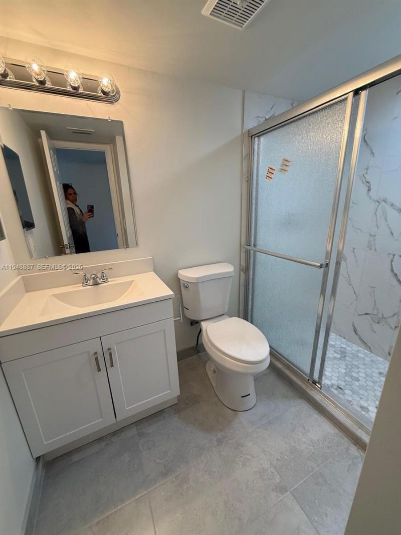 7200 NW 4th Pl, Unit 201, Margate, FL 33063 Photo