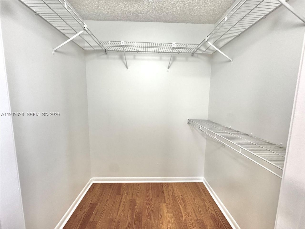 9411 S Belfort Cir, Unit 208, Tamarac, FL 33321 Photo