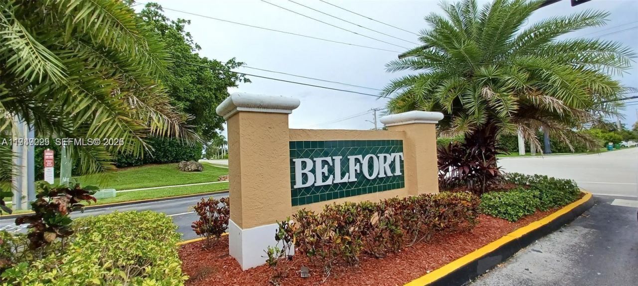 9411 S Belfort Cir, Unit 208, Tamarac, FL 33321 Photo